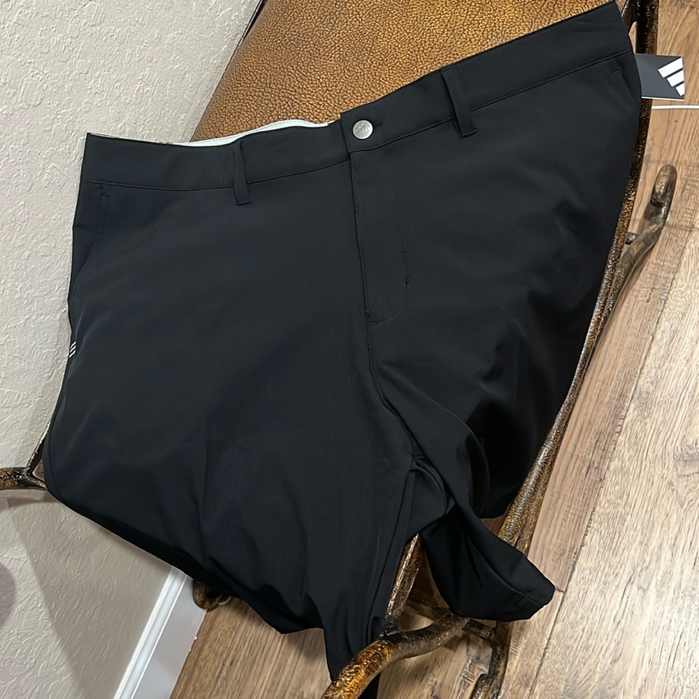 Brand New Adidas Lightweight Black Golf Active Woven Stretch Shorts!
